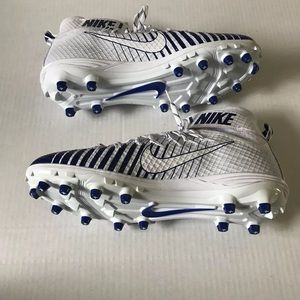 Nike Lunarbeast Elite Football Cleats